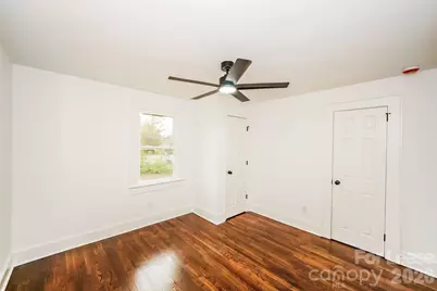 1522 7th Avenue Drive SW, Hickory, NC 28602 - Photo 8