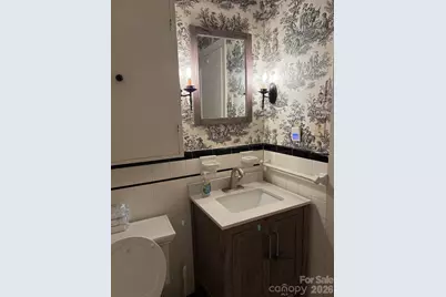2009 Hassell Place, Charlotte, NC 28209 - Photo 18