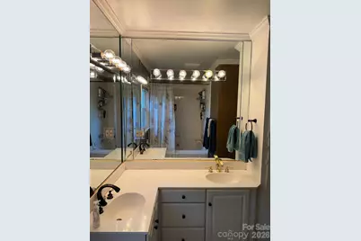 2009 Hassell Place, Charlotte, NC 28209 - Photo 20