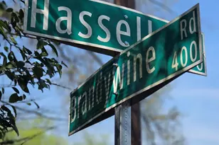 2009 Hassell Pl, Charlotte, NC 28209 - Photo 16