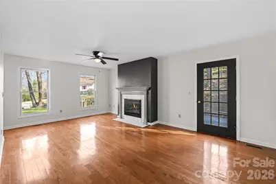 10 Orchard Place, Weaverville, NC 28787 - Photo 4