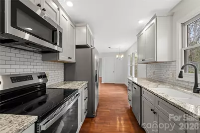 10 Orchard Place, Weaverville, NC 28787 - Photo 6