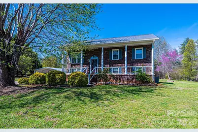 2681 Tumbleweed Drive, Lenoir, NC 28645 - Photo 4