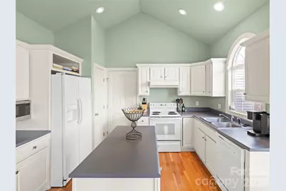 109 Poppy Lane, Asheville, NC 28803 - Photo 10