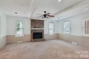 1011 Robin Ln, Rock Hill, SC 29730 - Photo 6