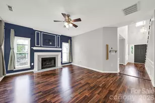 4518 Appley Mead Ln, Charlotte, NC 28269 - Photo 10