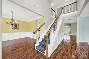 4518 Appley Mead Ln, Charlotte, NC 28269 - Photo 2