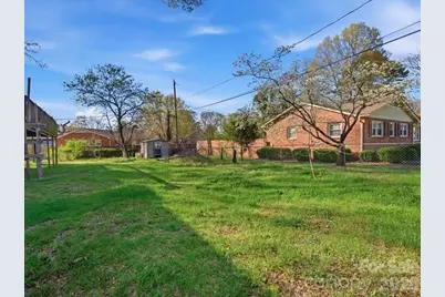 2523 Briargrove Drive, Charlotte, NC 28215 - Photo 2