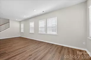 8426 Discovery Ln, Charlotte, NC 28216 - Photo 12