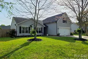 163 Pleasant Grove Ln, Mooresville, NC 28115 - Photo 2