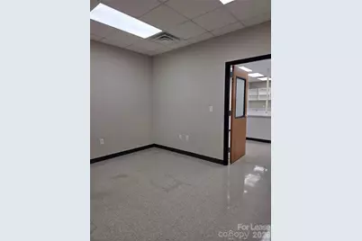 135 Joshua Court, Lincolnton, NC 28092 - Photo 10