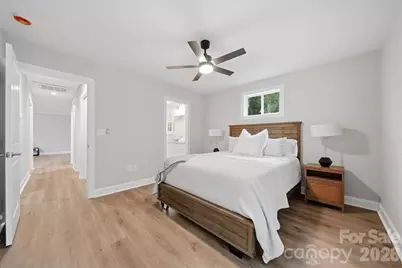 1298 18th Street NE, Hickory, NC 28601 - Photo 10
