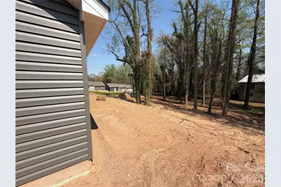 1298 18th Street NE, Hickory, NC 28601 - Photo 14