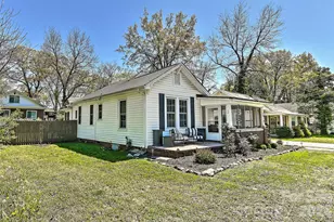 704 S Chester St, Gastonia, NC 28052 - Photo 40