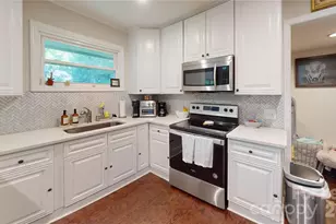 640 Manhasset Rd, Charlotte, NC 28209 - Photo 6