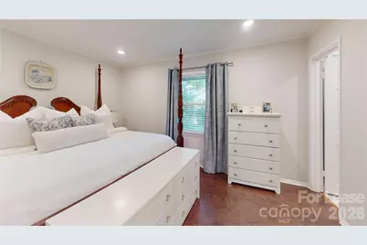 640 Manhasset Road, Charlotte, NC 28209 - Photo 10