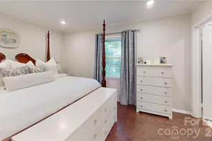 640 Manhasset Rd, Charlotte, NC 28209 - Photo 10