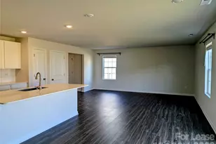 107 Tallulah Ct, Statesville, NC 28625 - Photo 10