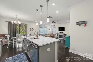 11707 Clems Branch Dr, Charlotte, NC 28277 - Photo 4