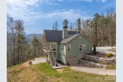 666 Never Blue Road, Flat Rock, NC 28731 - Photo 4