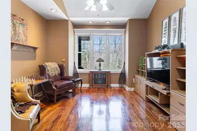 39 Oak Hollow Drive #23, Asheville, NC 28805 - Photo 8