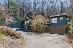 39 Oak Hollow Dr, Asheville, NC 28805 - Photo 2