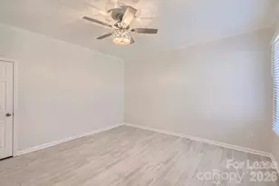 106 S Dalton St, Gastonia, NC 28052 - Photo 16