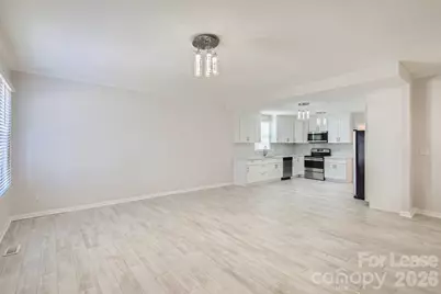 106 S Dalton Street, Gastonia, NC 28052 - Photo 6