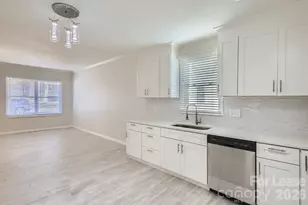 106 S Dalton St, Gastonia, NC 28052 - Photo 10