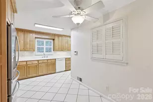 1002 Ridge St, Albemarle, NC 28001 - Photo 14