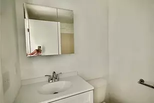 1645 Arlyn Cir, Charlotte, NC 28213 - Photo 16