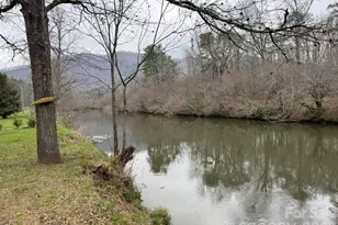 893 Carnes Rd, Franklin, NC 28734 - Photo 10