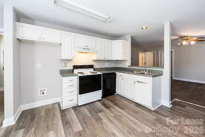 807 King Arthur Drive, Gastonia, NC 28056 - Photo 8