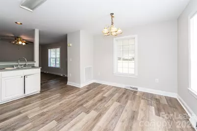 807 King Arthur Drive, Gastonia, NC 28056 - Photo 10