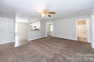 807 King Arthur Dr, Gastonia, NC 28056 - Photo 2