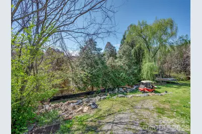 120 E Howard Street, Tryon, NC 28782 - Photo 28