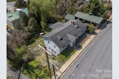 120 E Howard Street, Tryon, NC 28782 - Photo 2