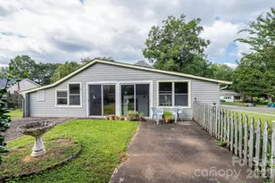 335 Harmon St, Forest City, NC 28043 - Photo 38