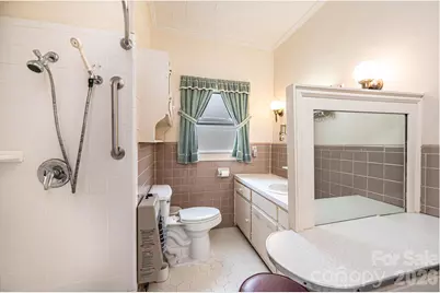 335 Harmon Street, Forest City, NC 28043 - Photo 18