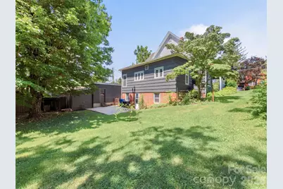 151 Hampton Heights, Canton, NC 28716 - Photo 6