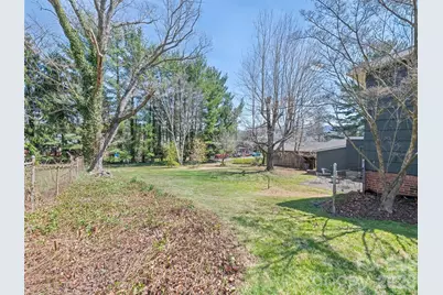 151 Hampton Heights, Canton, NC 28716 - Photo 8