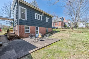151 Hampton Heights, Canton, NC 28716 - Photo 10