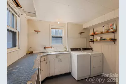 151 Hampton Heights, Canton, NC 28716 - Photo 44