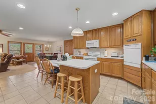 750 Double Springs Dr, Almond, NC 28702 - Photo 16