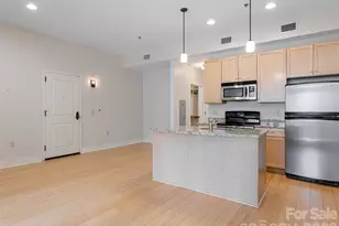 190 Broadway St, Asheville, NC 28801 - Photo 10