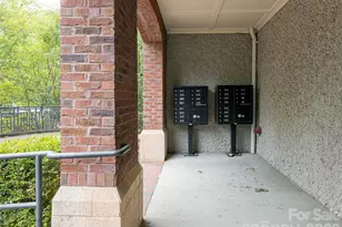 190 Broadway St, Asheville, NC 28801 - Photo 26