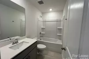 1524 31st St NE, Conover, NC 28613 - Photo 14