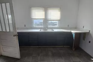 251 W 3rd St, Rutherfordton, NC 28139 - Photo 14