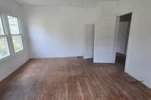 251 W 3rd St, Rutherfordton, NC 28139 - Photo 22