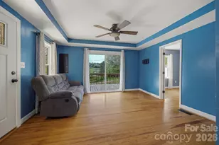 1127 Barney Pl, Lenoir, NC 28645 - Photo 14